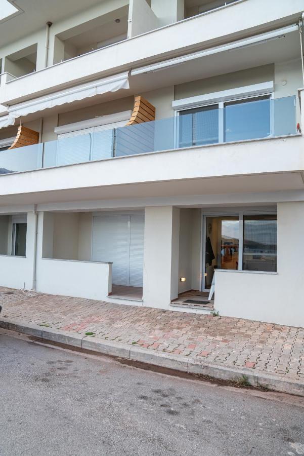 Seaside Maisonette In Itea Exteriör bild